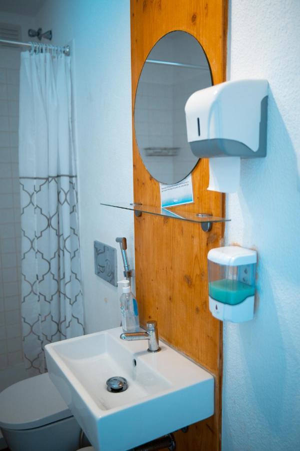 Wax Hostel Φάρο Εξωτερικό φωτογραφία